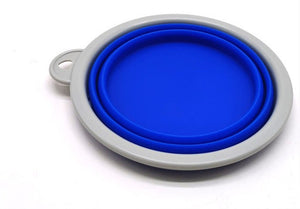 Enhance Your Dog Walking Experience with Our Multifunctional Retractable Leash