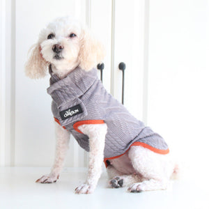 Elevate Your Pet's Winter Wardrobe with the Pet Vintage Twist Sweater