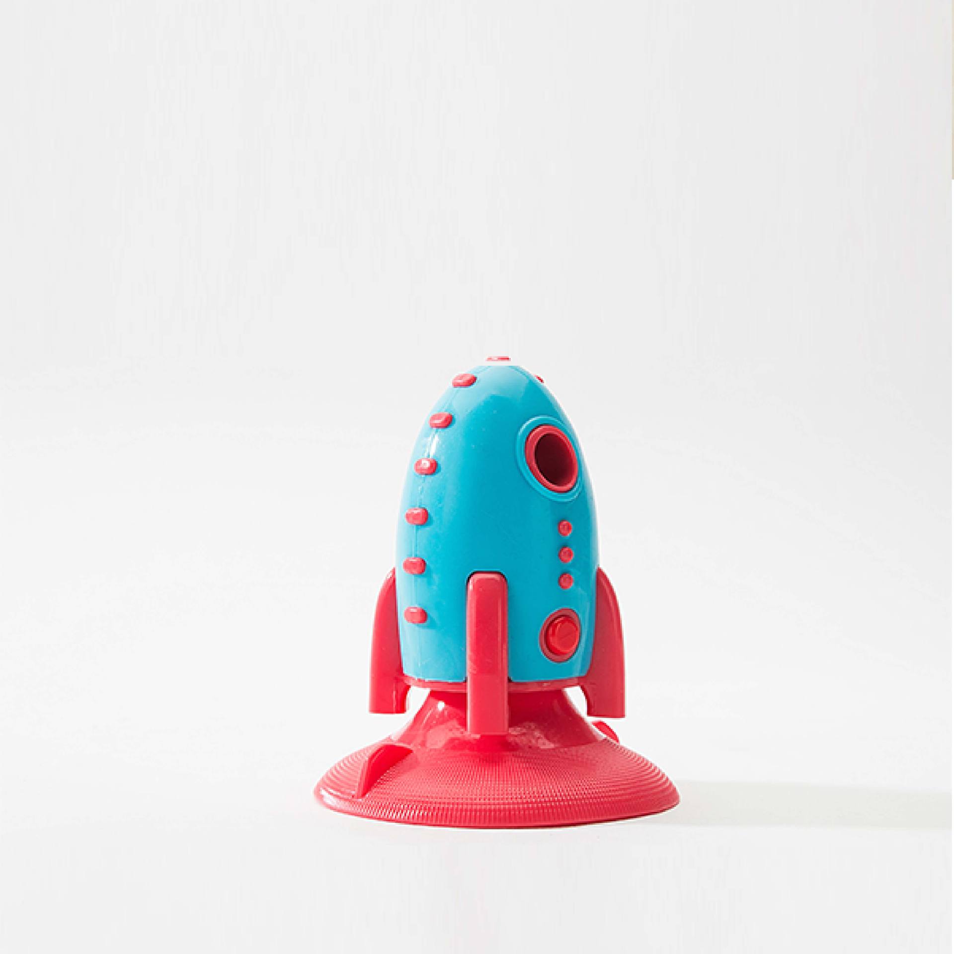 Rocket Style Treat Dispensing Bite Resistant Pet Toy