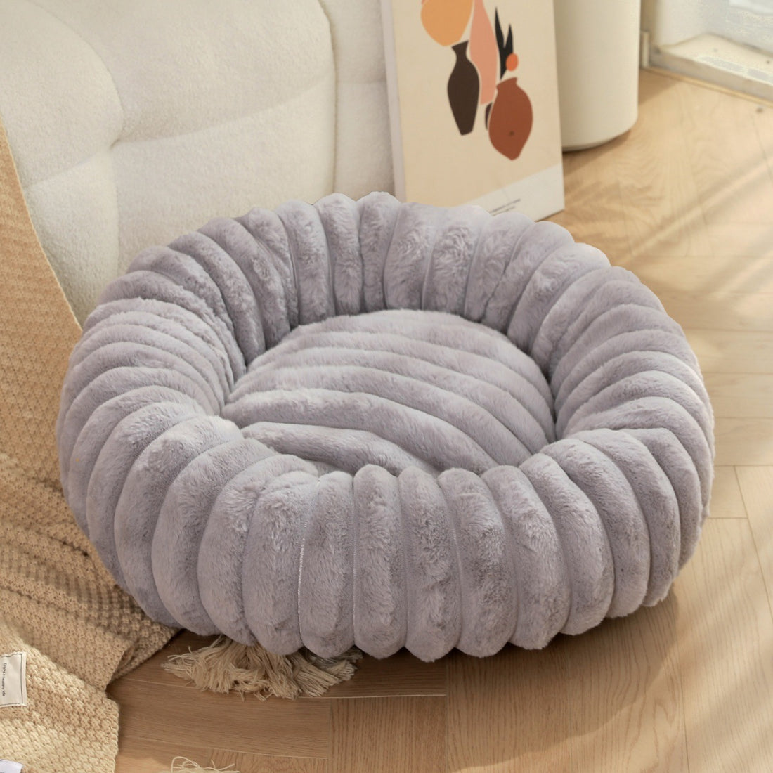 High Density Plush Round Winter Warm Pet Nest Sleeping Bed